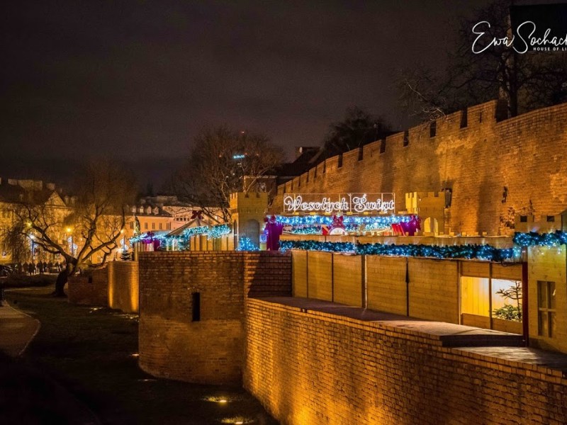 ZAKOCHAJ SIĘ W WARSZAWIE NIE TYLKO OD&nbsp;ŚWIĘTA.