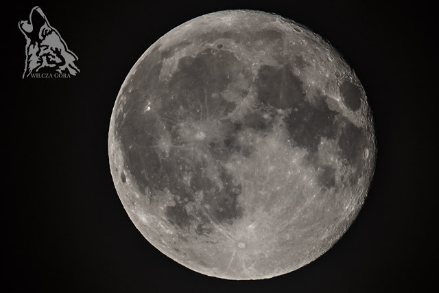 DZIŚ W NOCY ZNÓW BYŁAM NA KSIĘŻYCU …