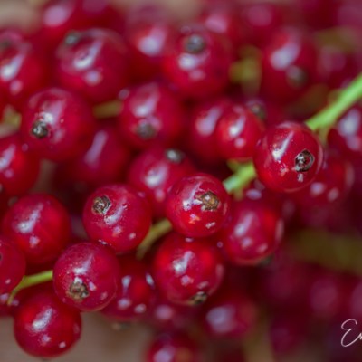 SŁODKIE CZY KWAŚNE ? NIE WAŻNE. MOJE UKOCHANE CZERWONE&nbsp;KULKI.