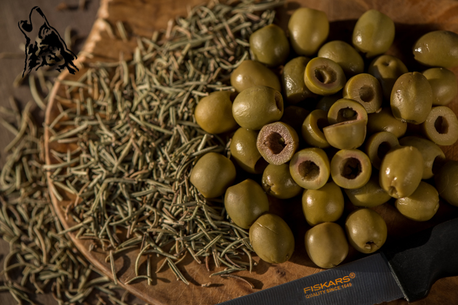 SRÓDZIEMNOMORSKA PASTA OLIWKOWO-FASOLOWA